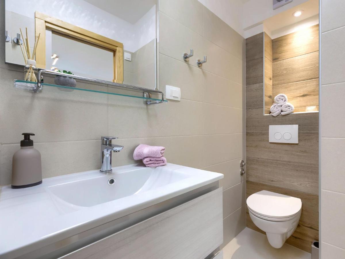 Holiday Home Laura By Interhome Pula Ngoại thất bức ảnh